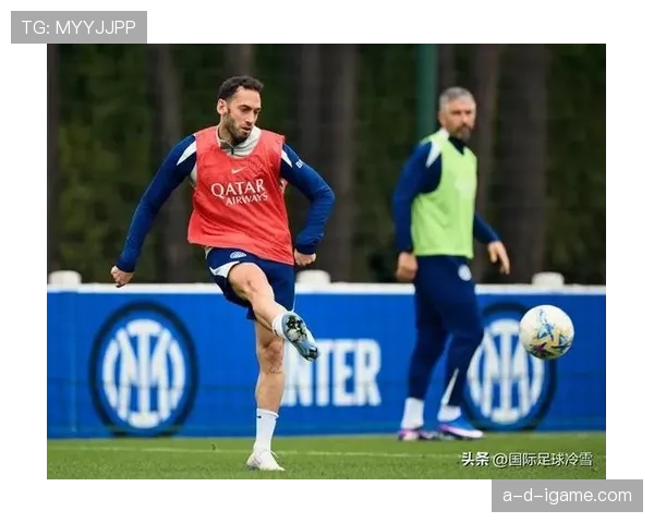 恰尔汗奥卢状态回升,中场指挥官风采再现,国际赛场备受瞩目 恰尔汗奥卢状态回升,中场指挥官风采再现,国际赛场备受瞩目