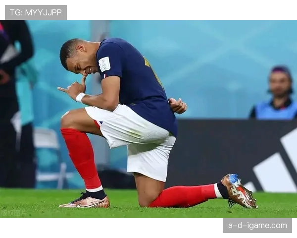 姆巴佩 vs 欧文:同代起点与生涯轨迹的巅峰竞争差异 姆巴佩 vs 欧文:同代起点与生涯轨迹的巅峰竞争差异