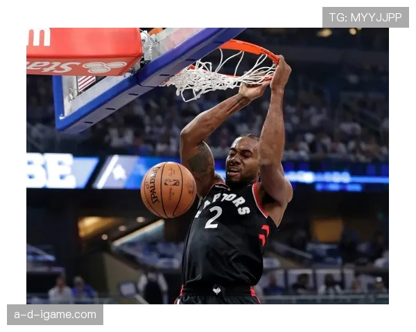 卡瓦伊·莱昂纳德利用挡拆拉开防守空间提升关键得分效率